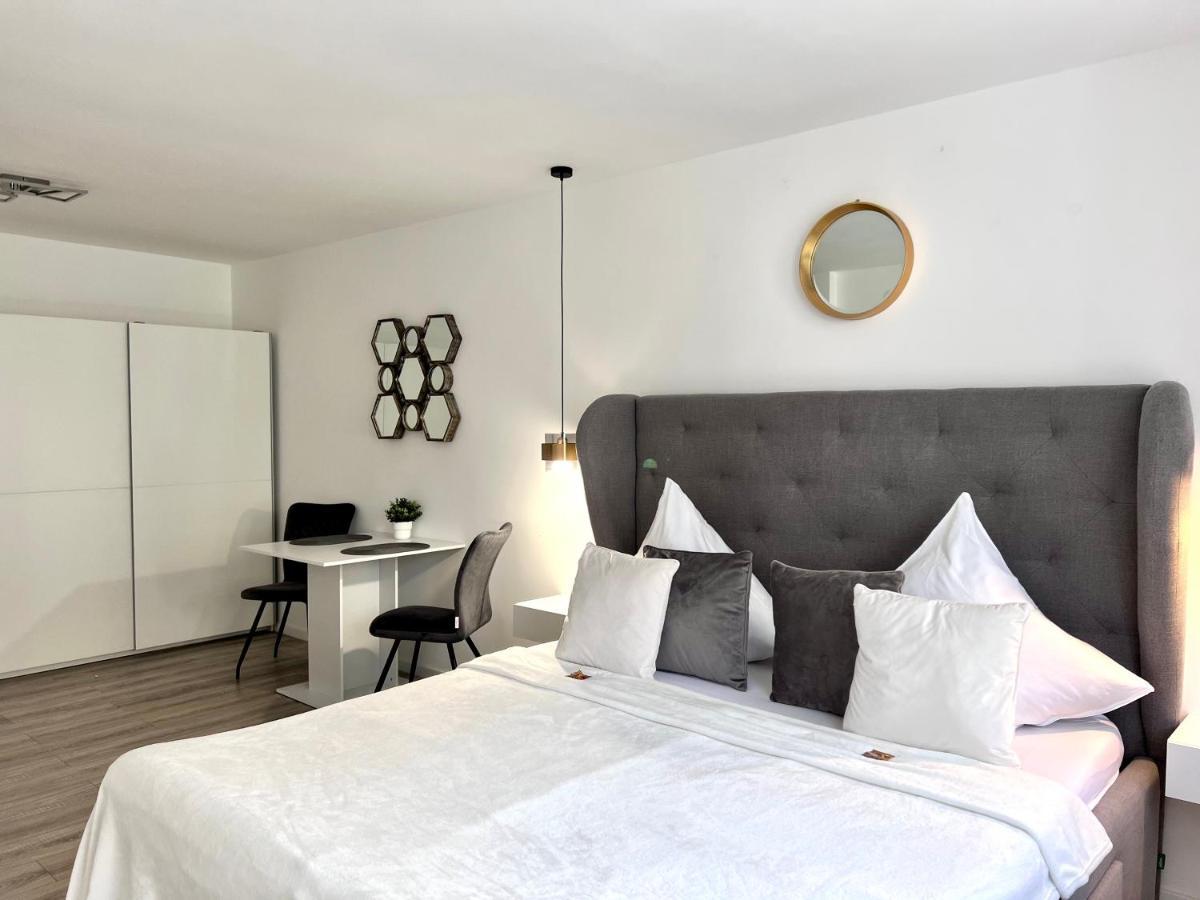 Sophie Flair Apartment Karlsruhe Bagian luar foto