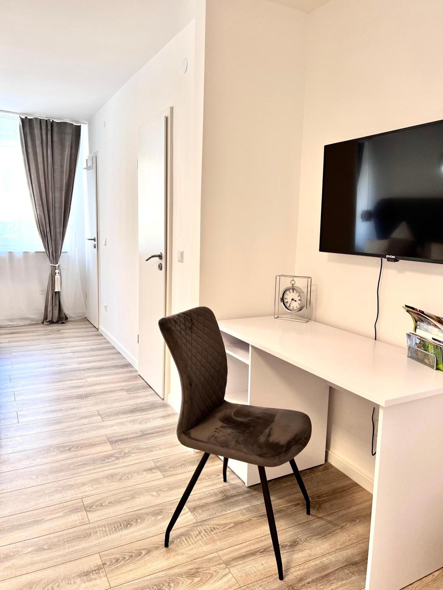 Sophie Flair Apartment Karlsruhe Bagian luar foto